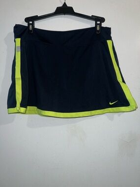 Nike drift skort navy blue neon yellow Sz. Medium spandex athletic